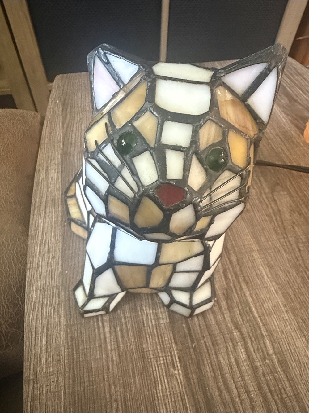 Stained Glass Cat Lamp - White & Brown Decorative Light